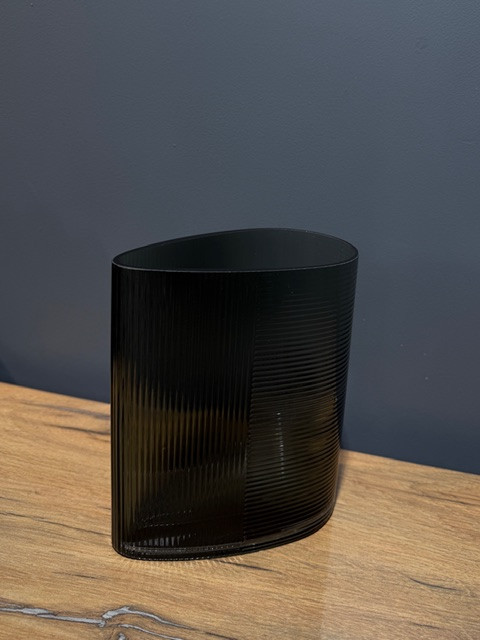 Ваза стеклянная Z-01 Ваза стеклянная Z-01